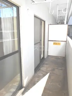 エミュールマンション【1階】の居間