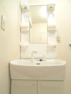 エミュールマンション【1階】の内装