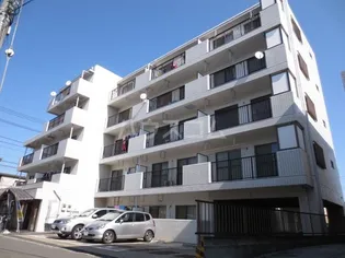 エミュールマンション【1階】の外観