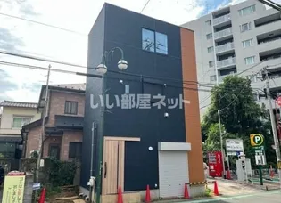 東京都八王子市子安町1【一戸建】の外観