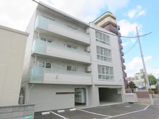 Estavie円山【3階】の外観