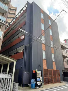 CROSS COURT NAMIKI【2階】の外観