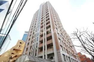 ファミール新宿グランスィートタワー【2階】の外観