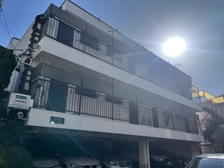 東京都世田谷区下馬3【マンション】の外観