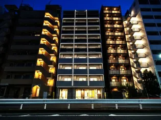 東京都新宿区下落合1【マンション】の外観