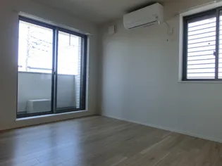 メゾン高台【2階】の居間