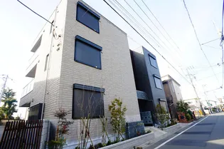 MAISON SERENITEの画像