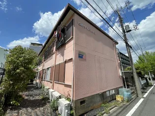 ヒルサイドハイツ【1階】の外観