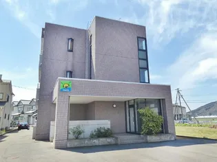 ビリヤンスモーヴ【1階】の外観