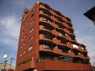 ルミエール多比良【5階】の外観