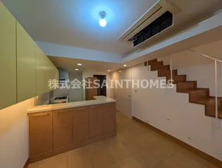 パークアクシス南麻布の居間