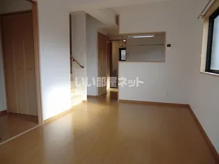 リュミエール・ボアIの居間