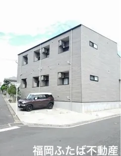 QUATRE COULEURの画像