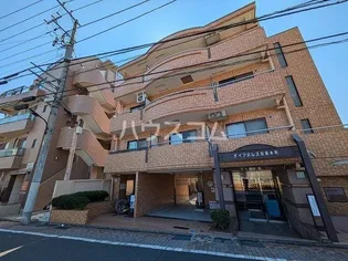 ダイアパレス目黒本町【1階】の外観