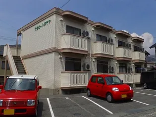 セラピートクヤマ【1階】の外観