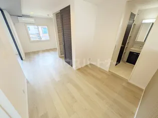 タウニーハウス【2階】の居間