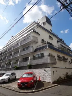 秀和第二神宮レジデンス【6階】の外観