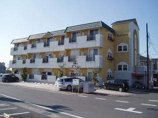 イーストヒルズ【2階】の外観