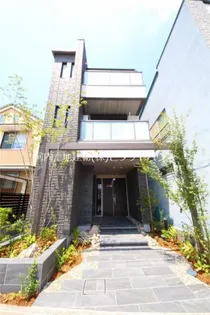 ラフィーナの画像