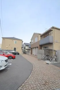 グランドール 壱番館【1階】の外観