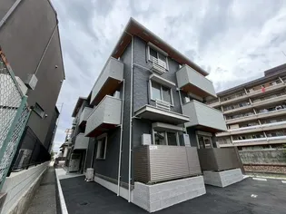 シャトル古市の画像