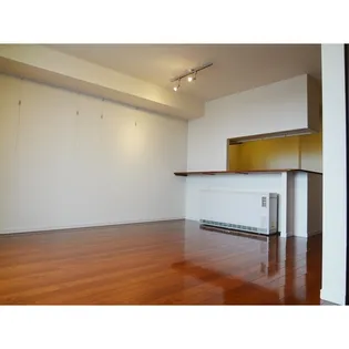 D’クラディア駅西本町【6階】の居間