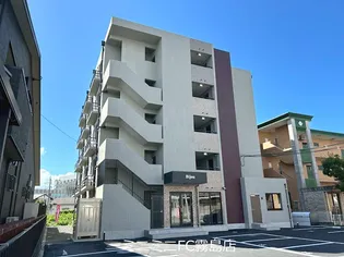 鹿児島県霧島市国分府中町【マンション】の外観