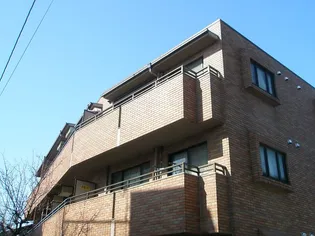 ルミエール中野【1階】の外観