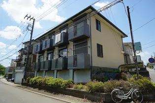 神奈川県藤沢市円行1【アパート】の外観