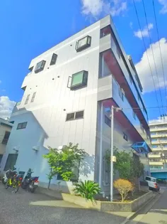 カサベリヤ・フジ【3階】の外観