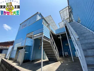 ローザロッサ中小島【2階】の外観