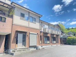 ロイヤル・オーク【2階】の外観