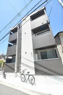 REGALESTーS 牛田南の画像