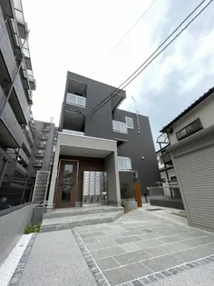 ヴィラ鳩ヶ谷【3階】の外観