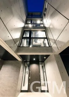 東京都中野区中央2【マンション】の外観