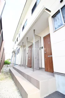 ルピナスコートの画像