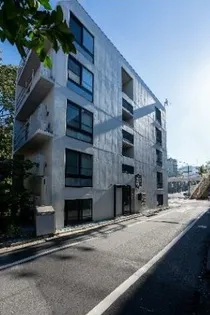 東京都中野区大和町1【マンション】の外観