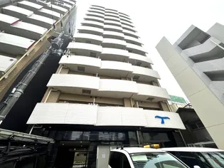 セレニテ新大阪エクラ【8階】の外観