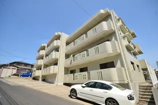 ファミール森園II【2階】の外観