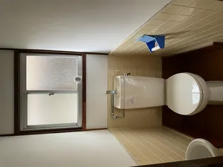 ウイングコートの内装