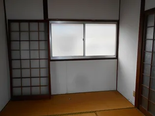 ウイングコートの内装