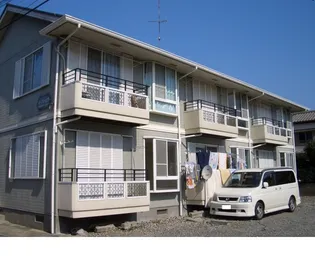 イーストヴィラ【2階】の外観