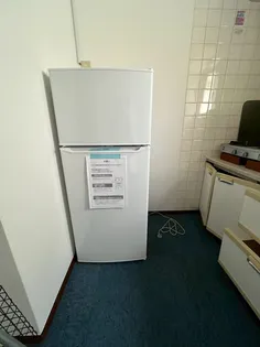 スチューデント コンドミニアム【1階】の居間