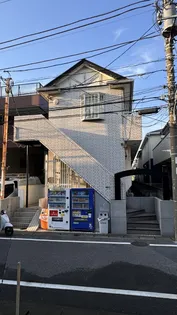 ローズアパート62番館【1階】の外観