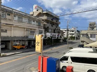 カーサフェリーニ【3階】の地図