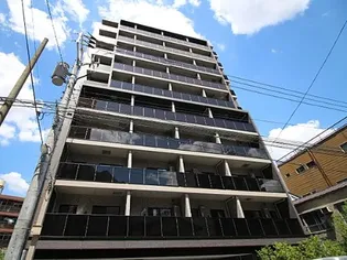 東京都荒川区西日暮里2【マンション】の外観