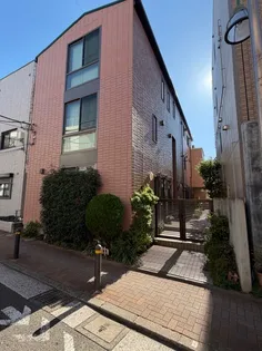 ジオ都立大【2階】の外観