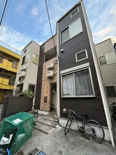 North Base【2階】の外観