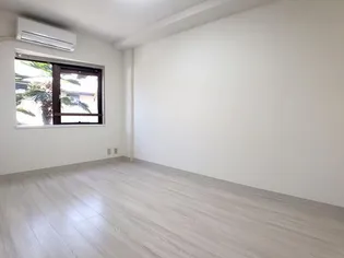 シュロス中野の画像