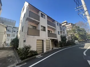 ガーデン代々木八幡【2階】の外観